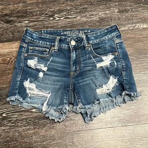 American eagle super stretch midi shorts - size M